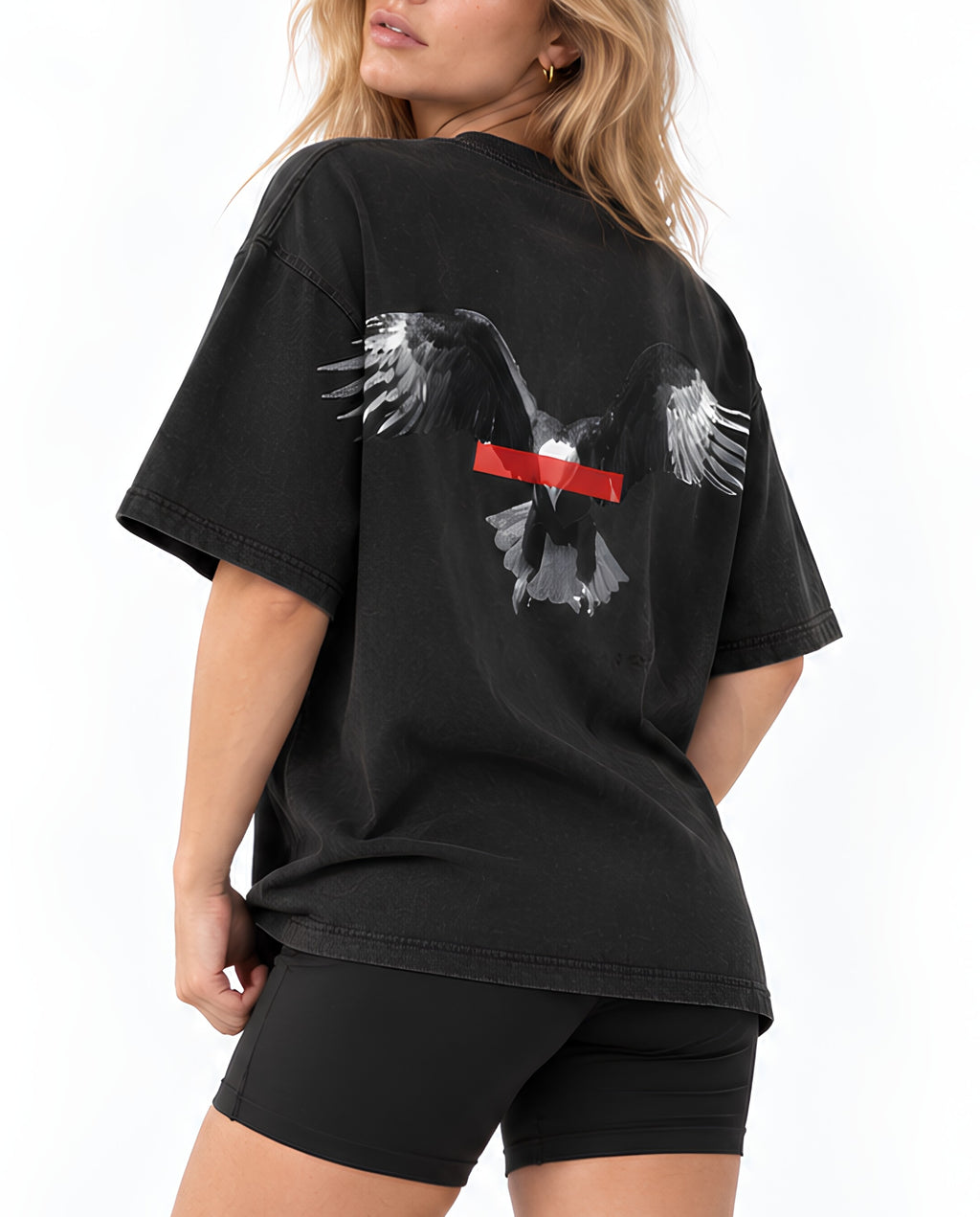 BlackFocusDesignTeeFemaleBackCloseUp