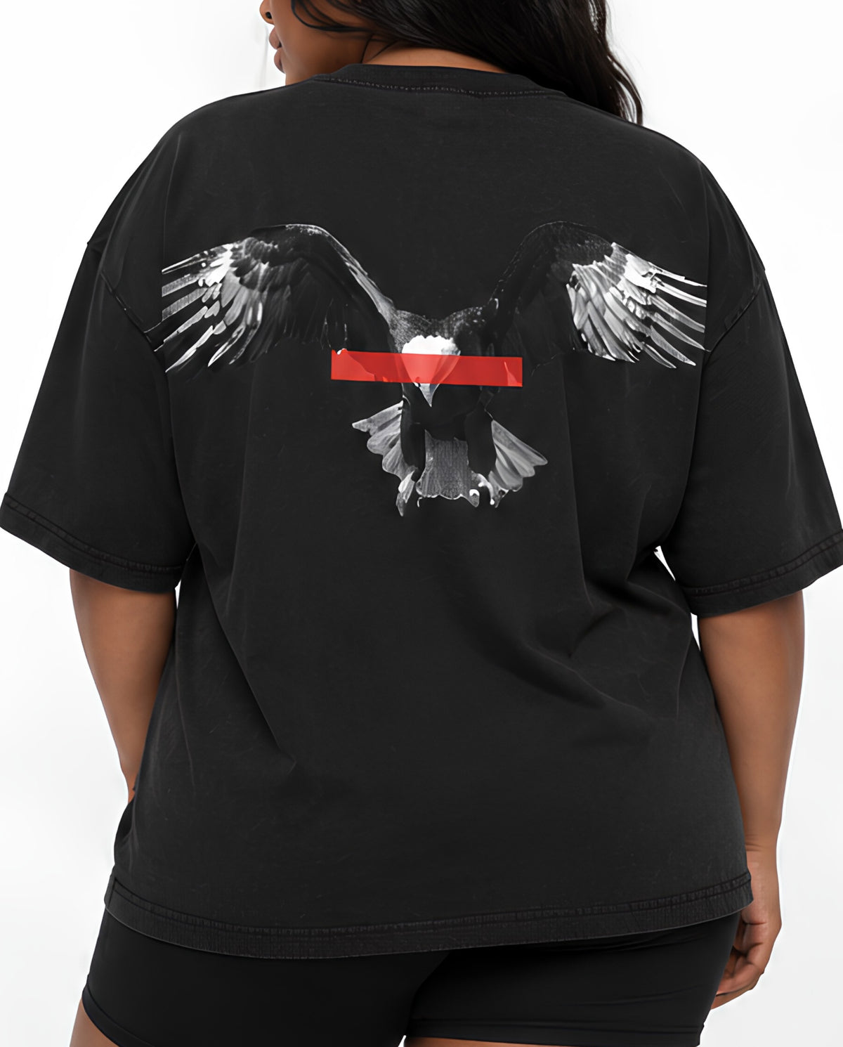 BlackFocusDesignTeeFemalePlusSizeBackCloseUp